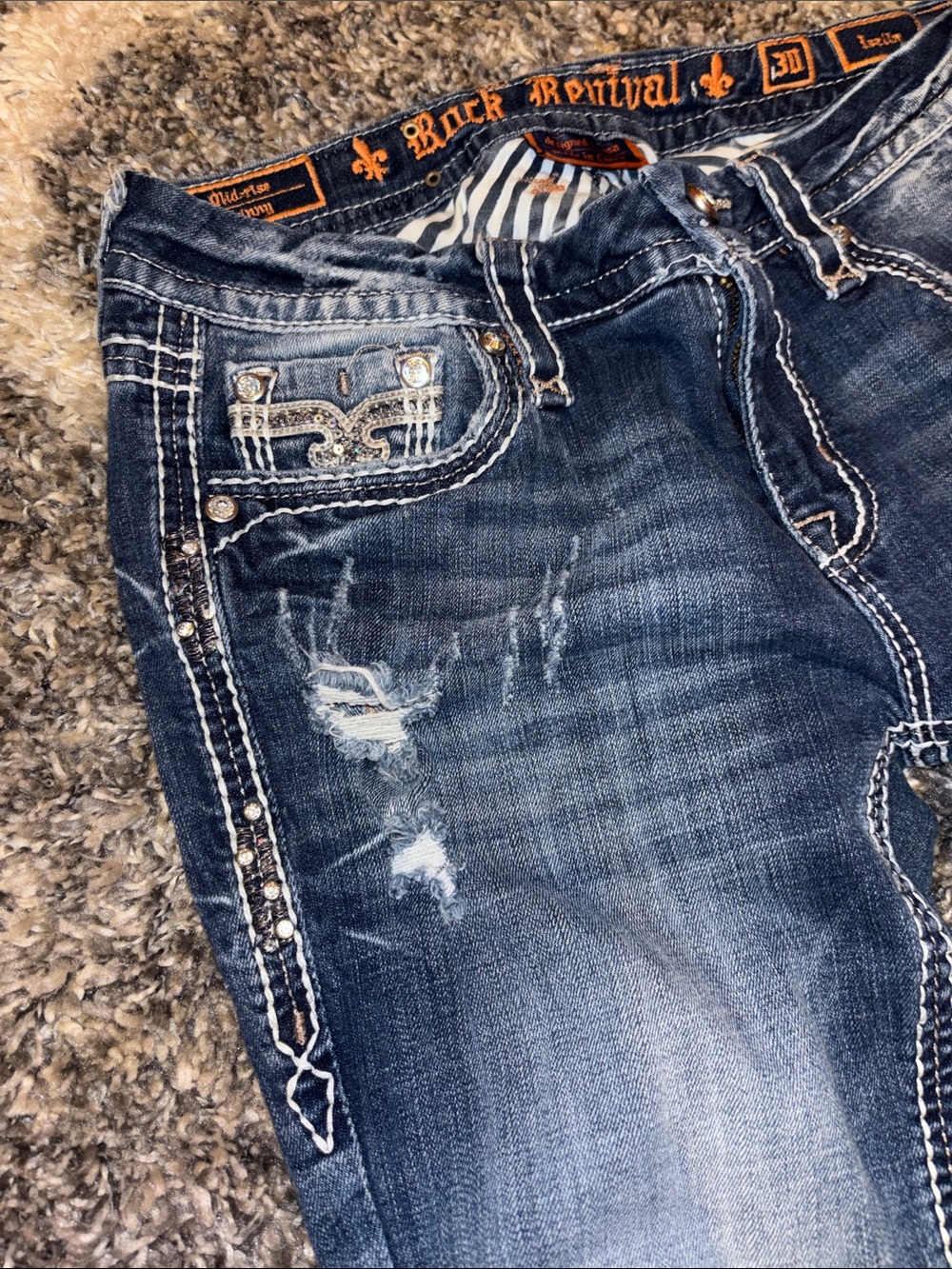 Rock Revival Rhinestone Jeans - Picture 8 of 9